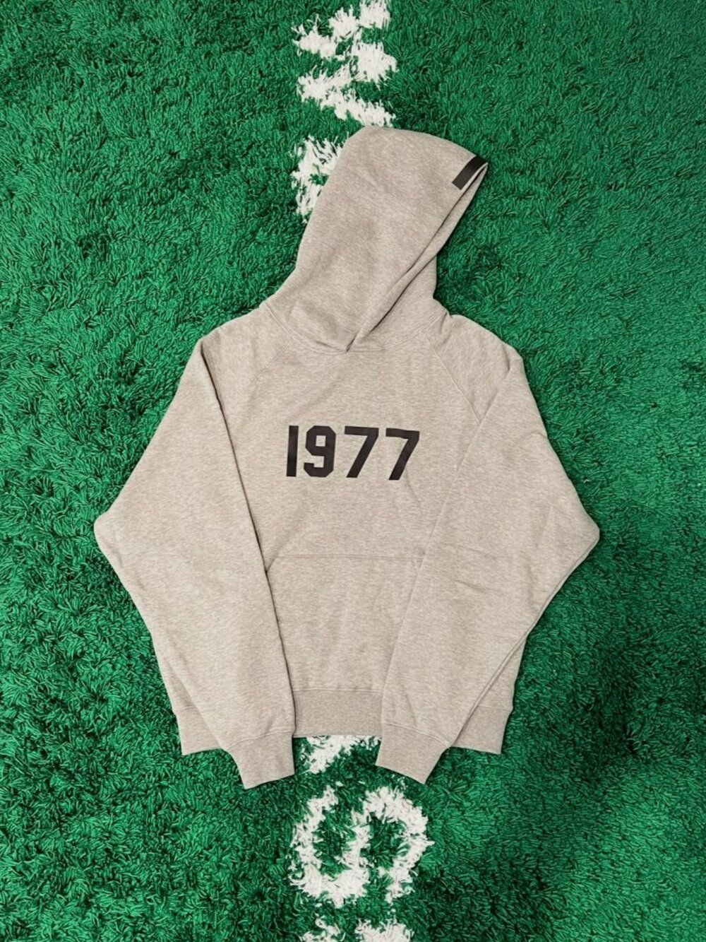 1977 Dark Oatmeal SS22 Hoodies